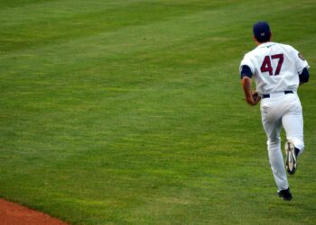 Who was the New York Yankees’ player who won the Triple Crown in 1956?