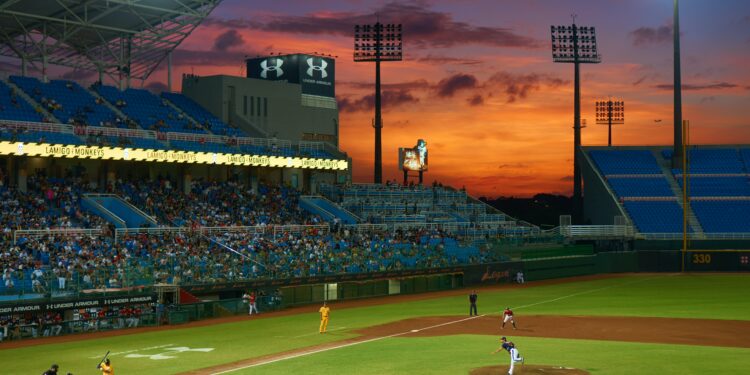 Who is the youngest player to be inducted into the Baseball Hall of Fame?