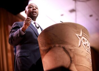 Tim Scott Announces 2024 Run, Can He Beat Trump?